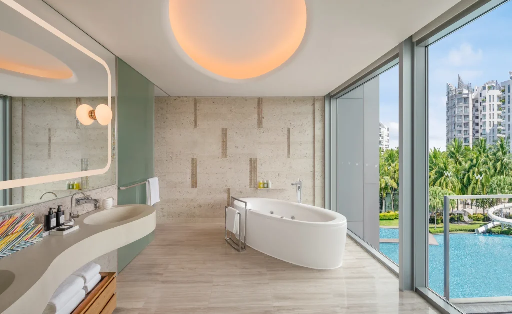 WHO_SINWH_W_Suite_Bathroom