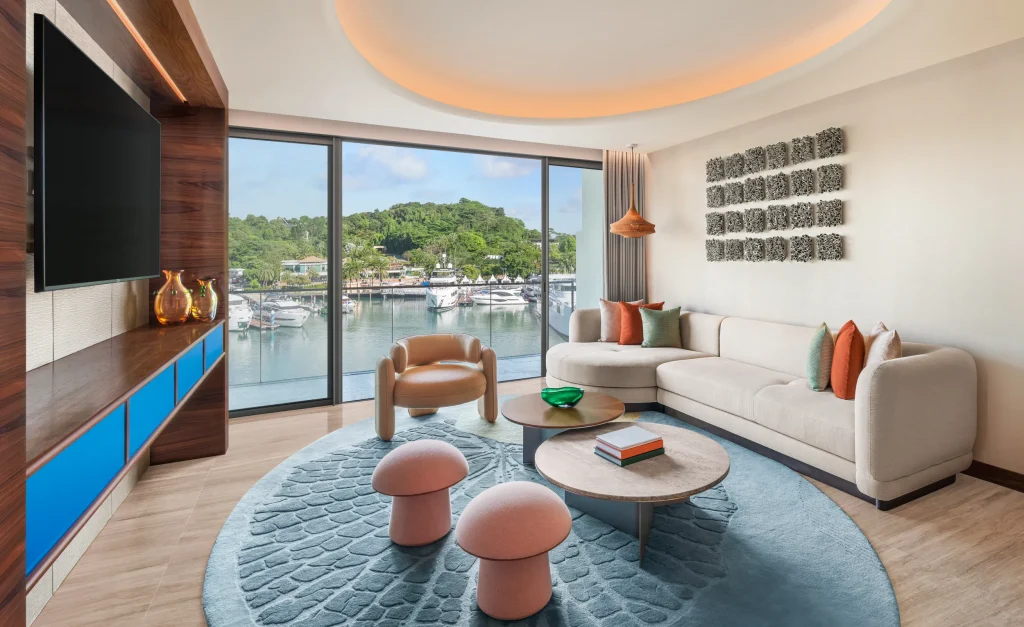 WHO_SINWH_W_Suite_Living_room